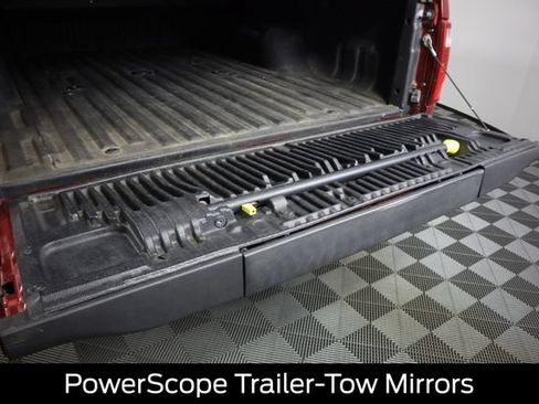 Used 2015 Ford F250 Platinum AWD/4WD image 32
