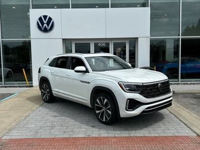 Certified 2025 Volkswagen Atlas Cross Sport SEL Premium R-Line