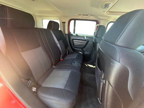 Used 2007 HUMMER H3 w/ Chrome Appearance Package AWD/4WD image 18