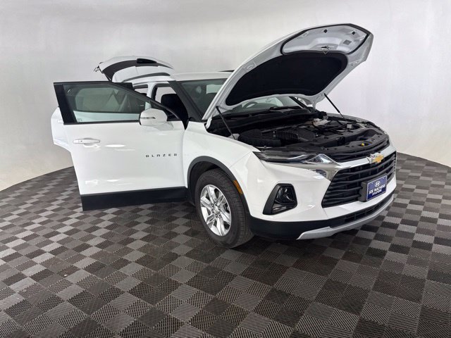Used 2022 Chevrolet Blazer LT AWD/4WD image 14
