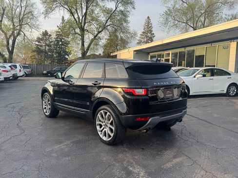 Used 2016 Land Rover Range Rover Evoque SE image 8
