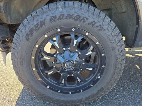 Used 2016 Ford F250 Lariat w/ Lariat Ultimate Package AWD/4WD image 12