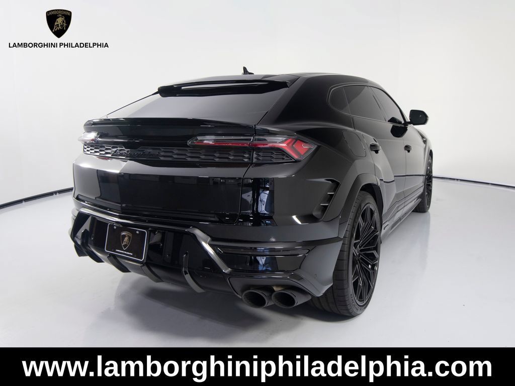 Used 2026 Lamborghini Urus S AWD/4WD image 5