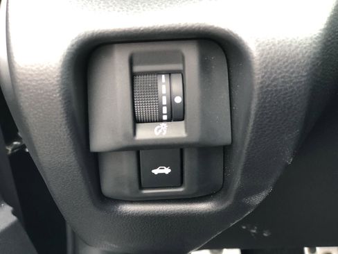 Used 2023 Toyota GR86 Premium w/ ALL Weather Mat Package (TMS) image 10