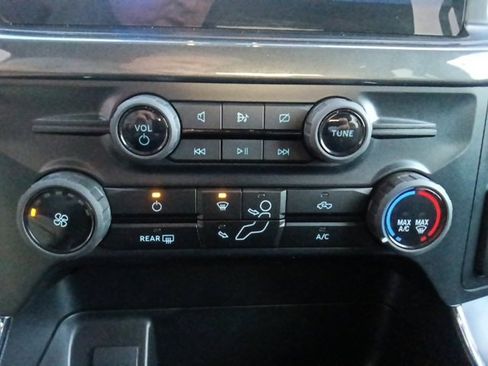 Used 2024 Ford F150 STX image 23