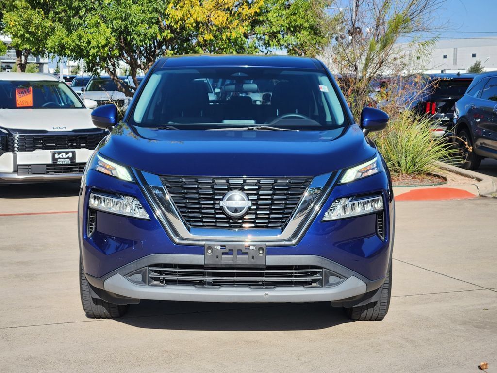 Used 2022 Nissan Rogue SV FWD image 13