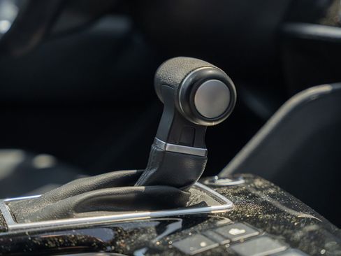 Used 2025 Kia Sportage X-Line image 29