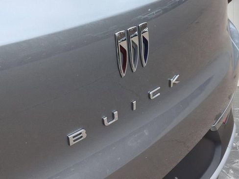 Used 2025 Buick Encore GX Preferred AWD/4WD image 27