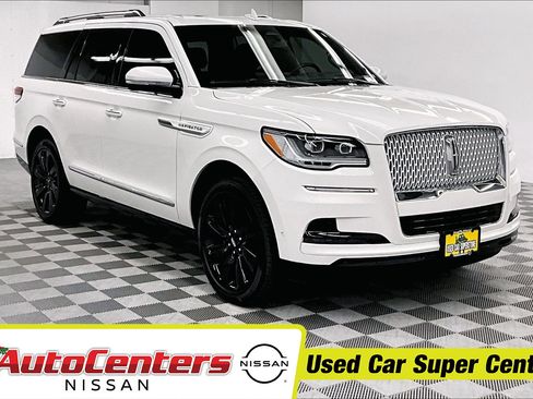 Used 2024 Lincoln Navigator Reserve w/ Monochromatic Package AWD/4WD image 1