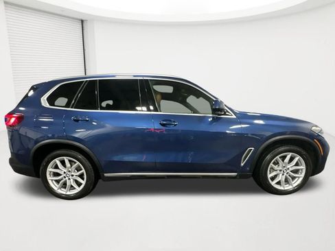 Used 2023 BMW X5 xDrive40i AWD/4WD image 4