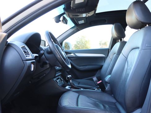 Used 2018 Audi Q3 2.0T Premium image 18