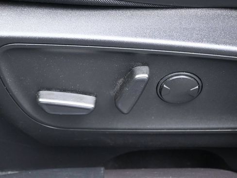 Used 2023 Ford Escape ST-Line w/ Tech Pack #1 FWD image 10