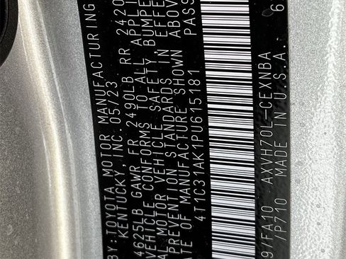 Used 2023 Toyota Camry LE image 28