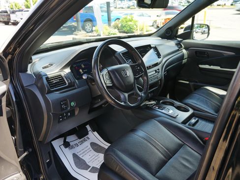 Used 2022 Honda Passport TrailSport image 14