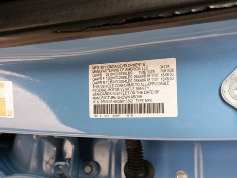 Used 2025 Honda Pilot TrailSport image 35