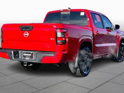 Used 2024 Nissan Frontier SV w/ SV Convenience Package image 12