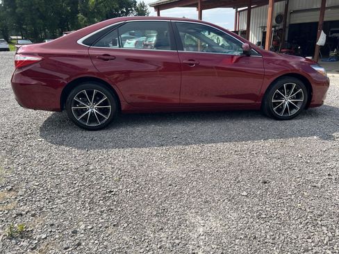 Used 2015 Toyota Camry XSE FWD image 7