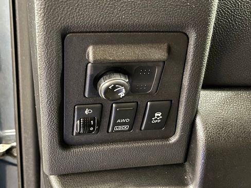 Used 2012 Nissan Rogue SL image 14