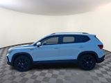Used 2022 Volkswagen Taos SE w/ Panoramic Sunroof Package image 4