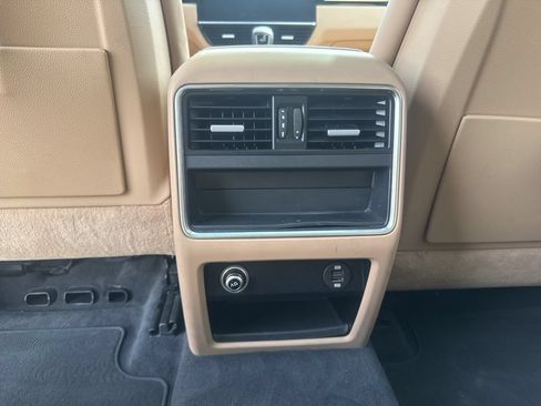 Used 2019 Porsche Cayenne S AWD/4WD image 20