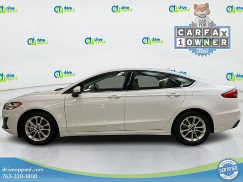 Used 2019 Ford Fusion SE image 9