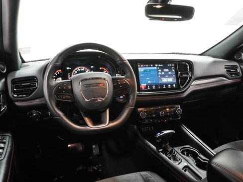 Certified 2025 Dodge Durango GT image 18