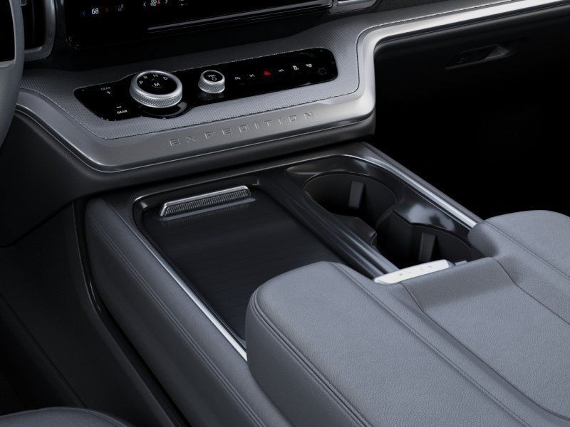 New 2027 Ford Expedition Active RWD image 45