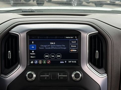 Used 2019 GMC Sierra 1500 SLT w/ SLT Premium Plus Package AWD/4WD image 34