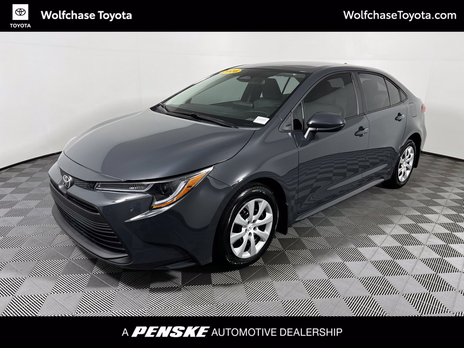 Used 2026 Toyota Corolla LE FWD image 1