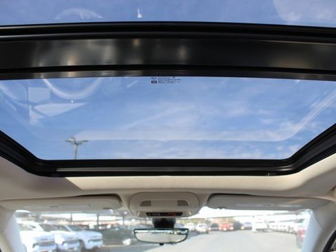 Used 2023 Cadillac XT5 Premium Luxury w/ Technology Package image 21