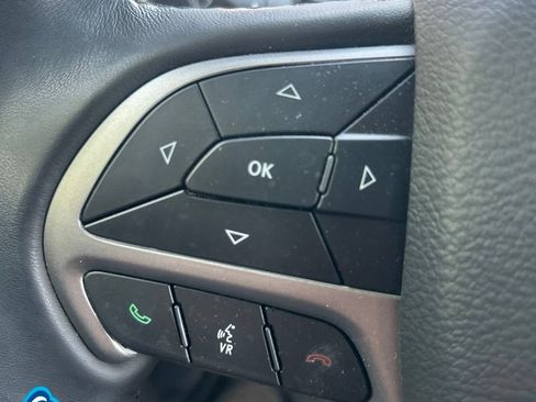 Used 2021 Jeep Grand Cherokee Laredo X AWD/4WD image 21