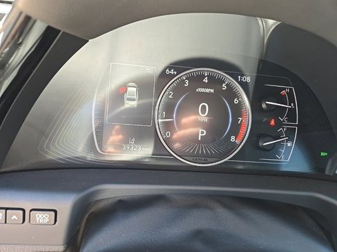 Certified 2023 Lexus ES 350 w/ Premium Package FWD image 5