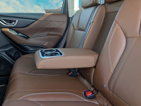 Used 2021 Subaru Forester Touring image 17