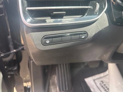 Used 2023 INFINITI QX60 Sensory w/ Cargo Package AWD/4WD image 11