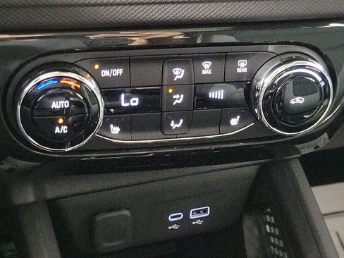 New 2026 Chevrolet TrailBlazer LT w/ Convenience Package image 24