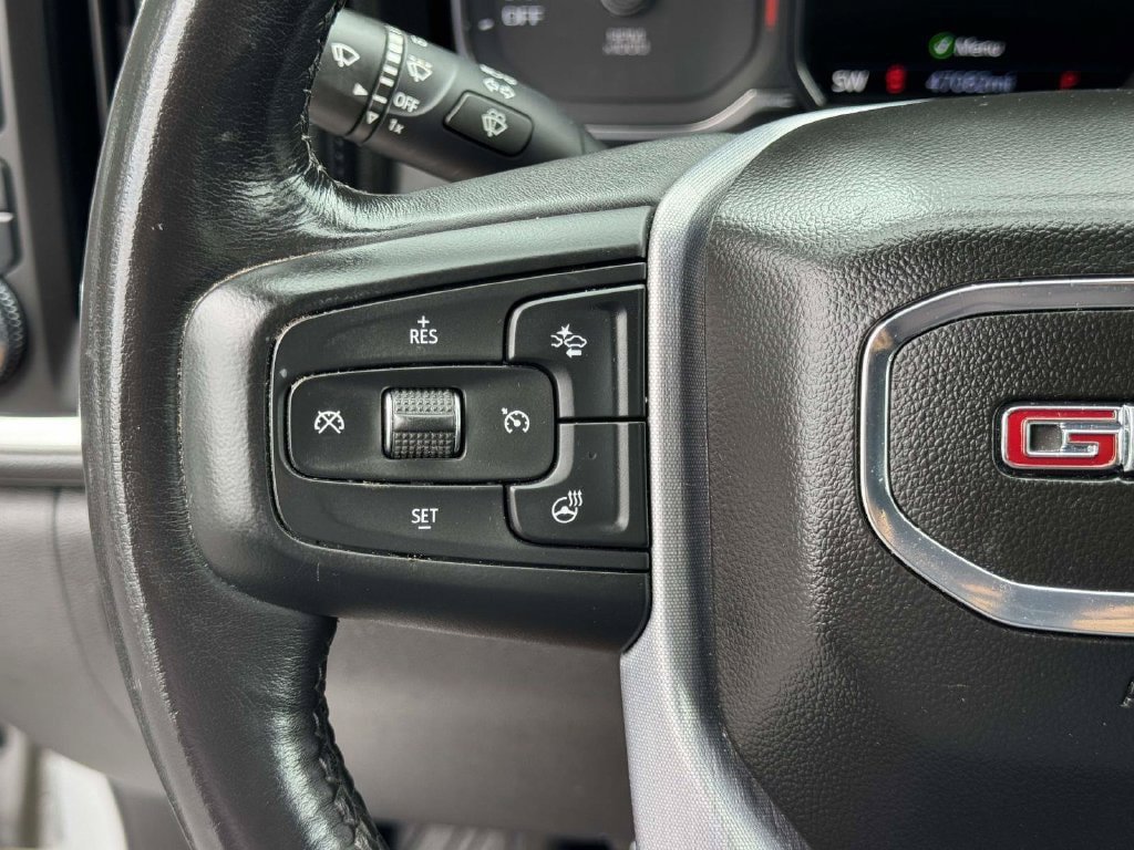 Used 2021 GMC Sierra 1500 SLT w/ Technology Package AWD/4WD image 12