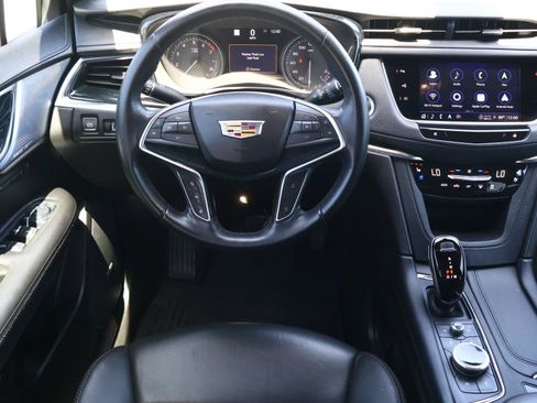 Used 2024 Cadillac XT5 Premium Luxury w/ Technology Package FWD image 14