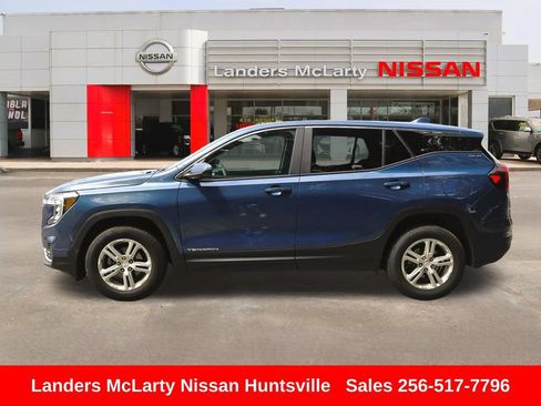 Used 2024 GMC Terrain SLE AWD/4WD image 8