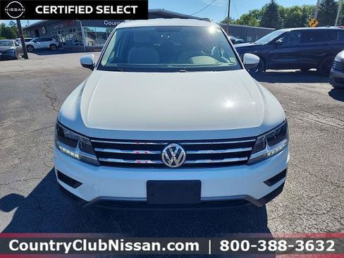 Used 2019 Volkswagen Tiguan S w/ 3rd Row Seat Package AWD/4WD image 3