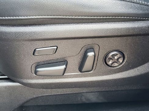 Used 2024 Kia Telluride SX image 13