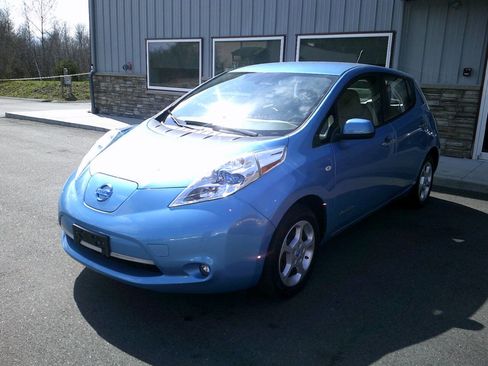 Used 2012 Nissan Leaf SL FWD image 3