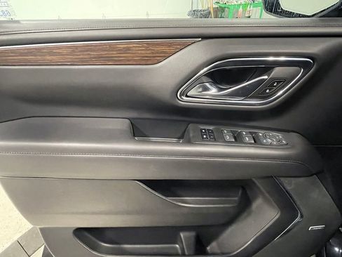 Used 2023 Chevrolet Tahoe High Country image 18