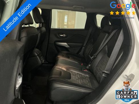 Used 2022 Jeep Cherokee Latitude AWD/4WD image 17
