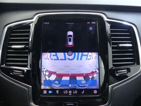 Used 2023 Volvo XC90 B5 Plus w/ Protection Package Premier AWD/4WD image 10