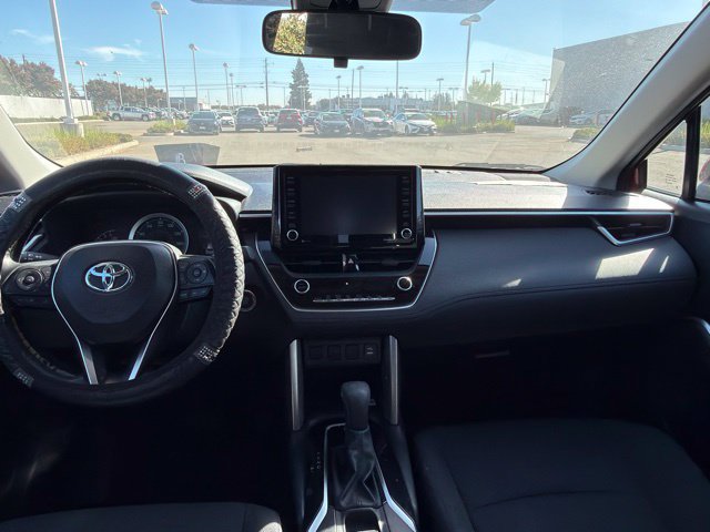 Used 2022 Toyota Corolla Cross LE FWD image 10