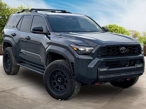 Used 2025 Toyota 4Runner TRD Off-Road Premium AWD/4WD image 8