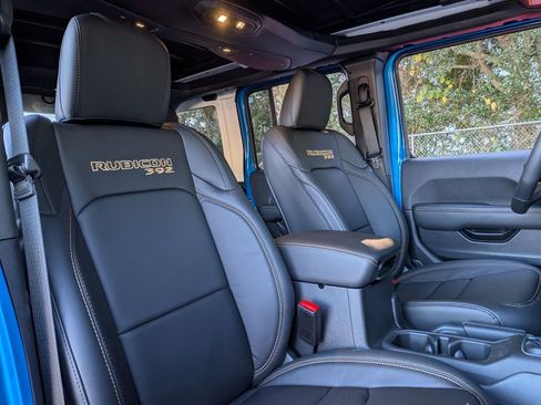 Used 2025 Jeep Wrangler Unlimited Rubicon 392 image 19