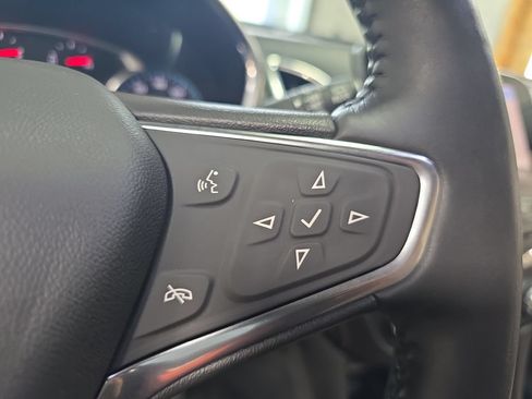 Used 2019 Chevrolet Equinox Premier AWD/4WD image 17