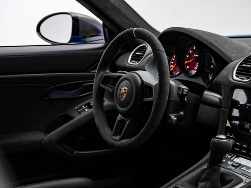 Used 2024 Porsche 718 Cayman GT4 RS image 45
