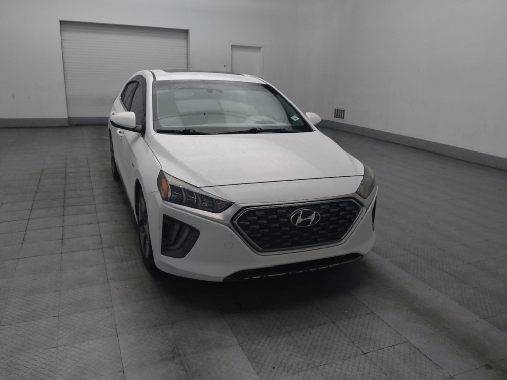 Used 2020 Hyundai Ioniq SEL FWD image 13